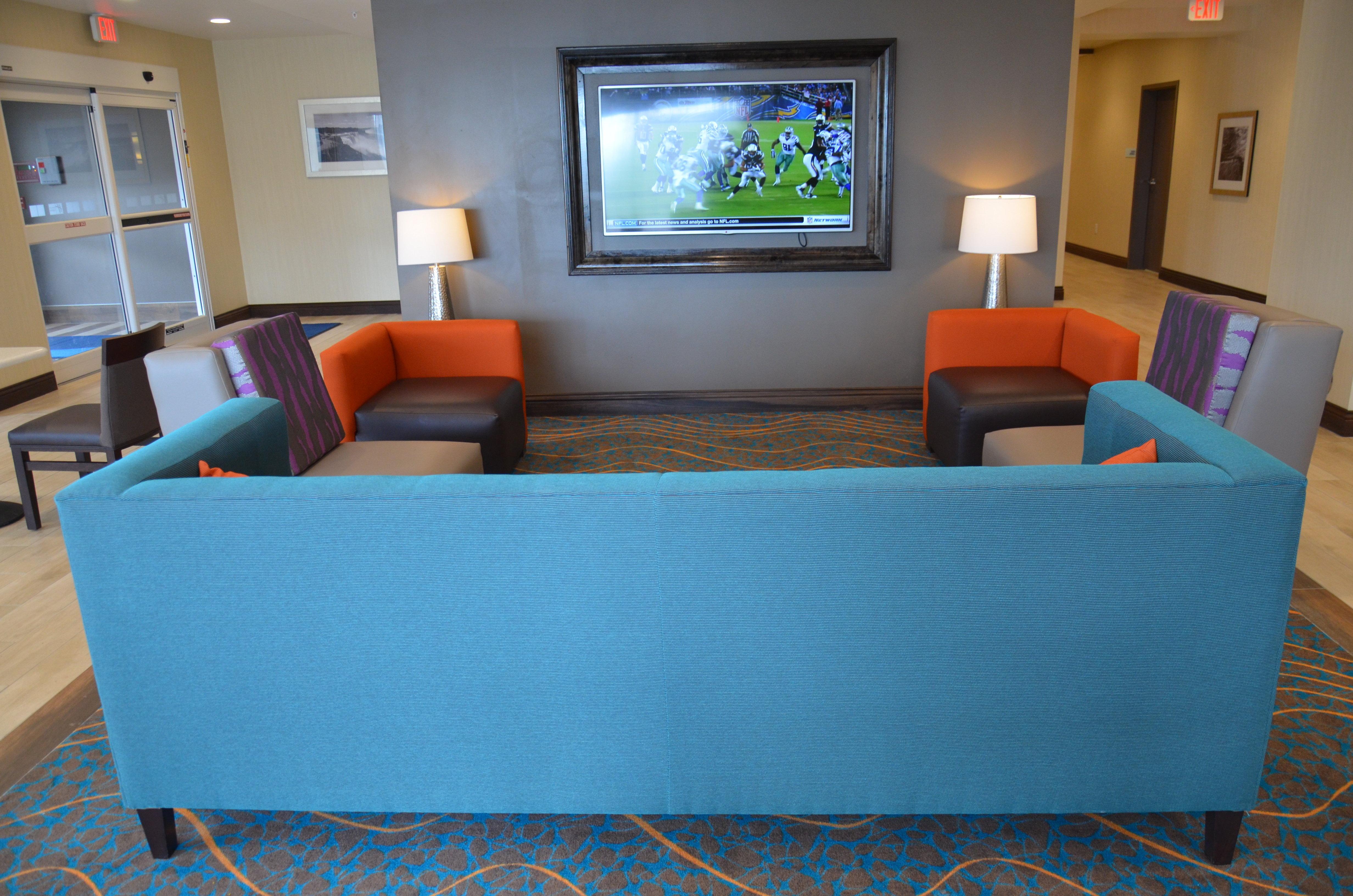 Holiday Inn Express & Suites Cheektowaga North East By Ihg エクステリア 写真