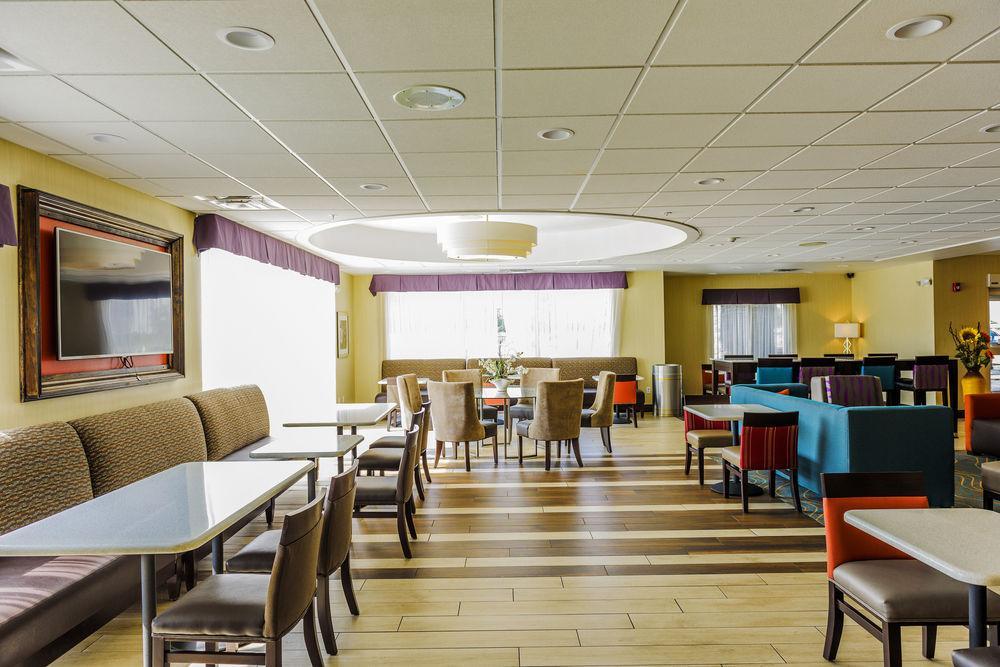 Holiday Inn Express & Suites Cheektowaga North East By Ihg エクステリア 写真