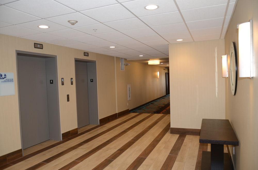 Holiday Inn Express & Suites Cheektowaga North East By Ihg エクステリア 写真